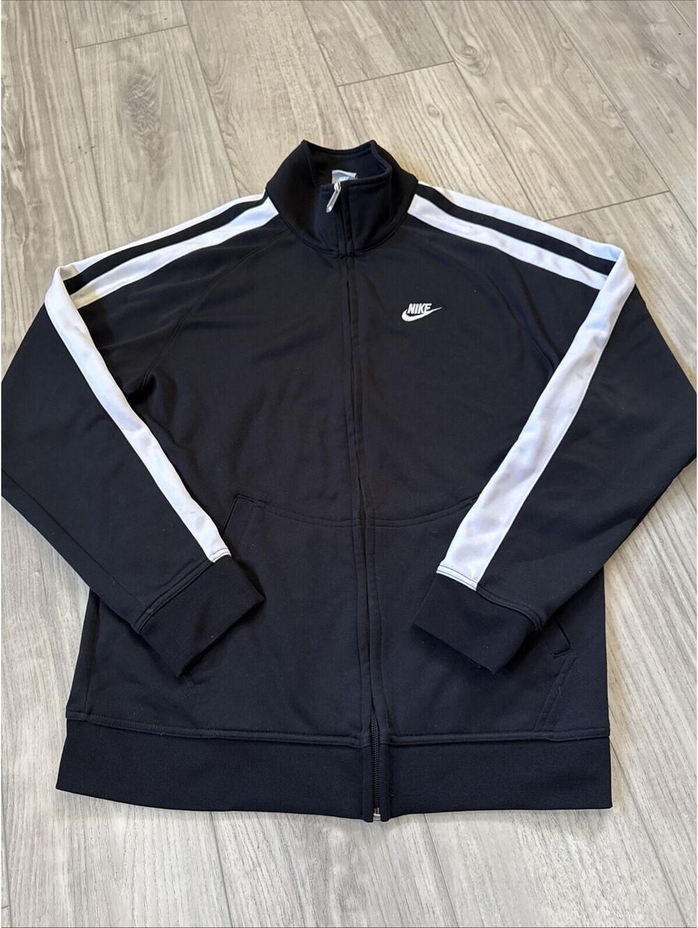 Nike Black White Track Jacket Men’s Size L Full Zip Long Sleeve